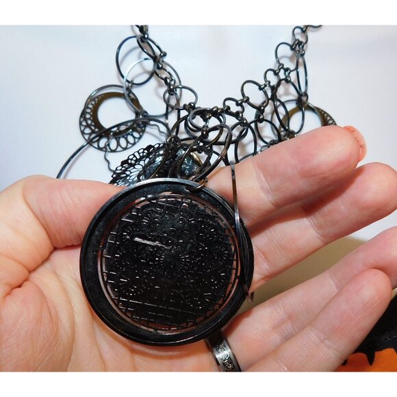 Abstract Floral Elephant Silver Tone Medallion Necklace - Picture 10 of 11